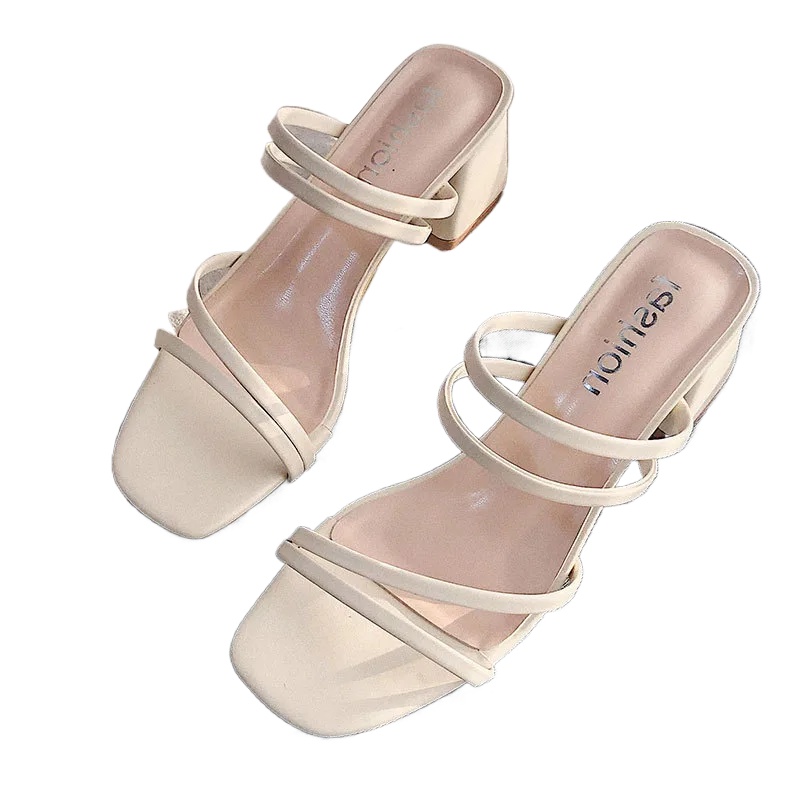 Crossfit Lady - Vrouwelijke sandalen met vierkante hak, open